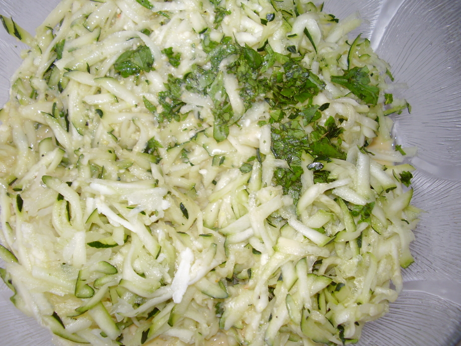Zucchini-Haloumi-Eierkuchen