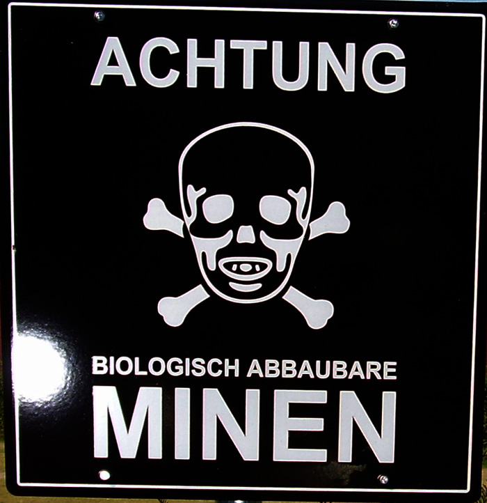 Tretminenschild VARUS-Ausstellung Kalkriese