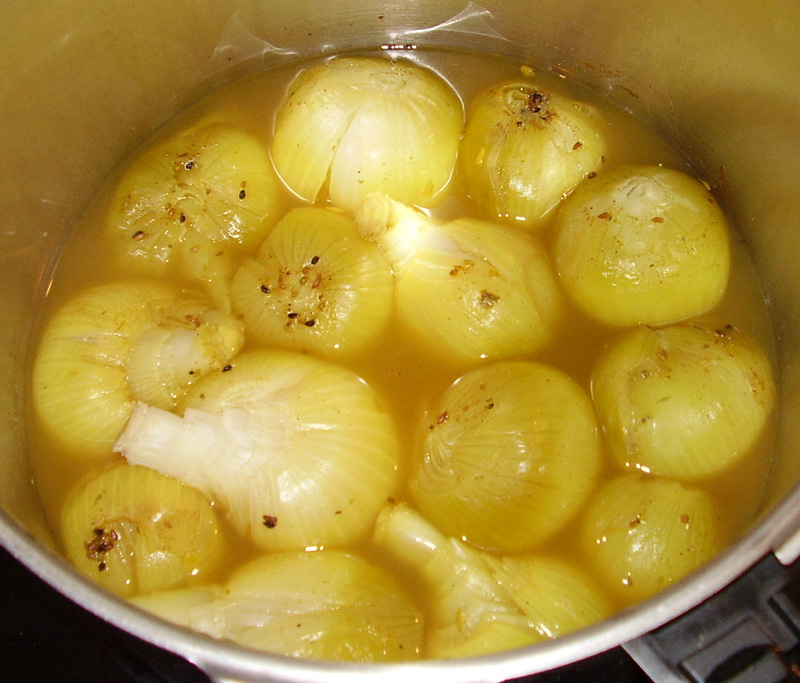 gekochte Zwiebeln