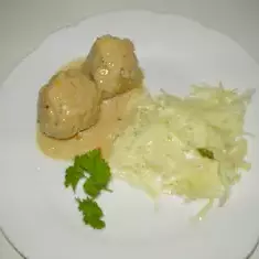 Vegetarische Königsberger Klopse mit Seitan